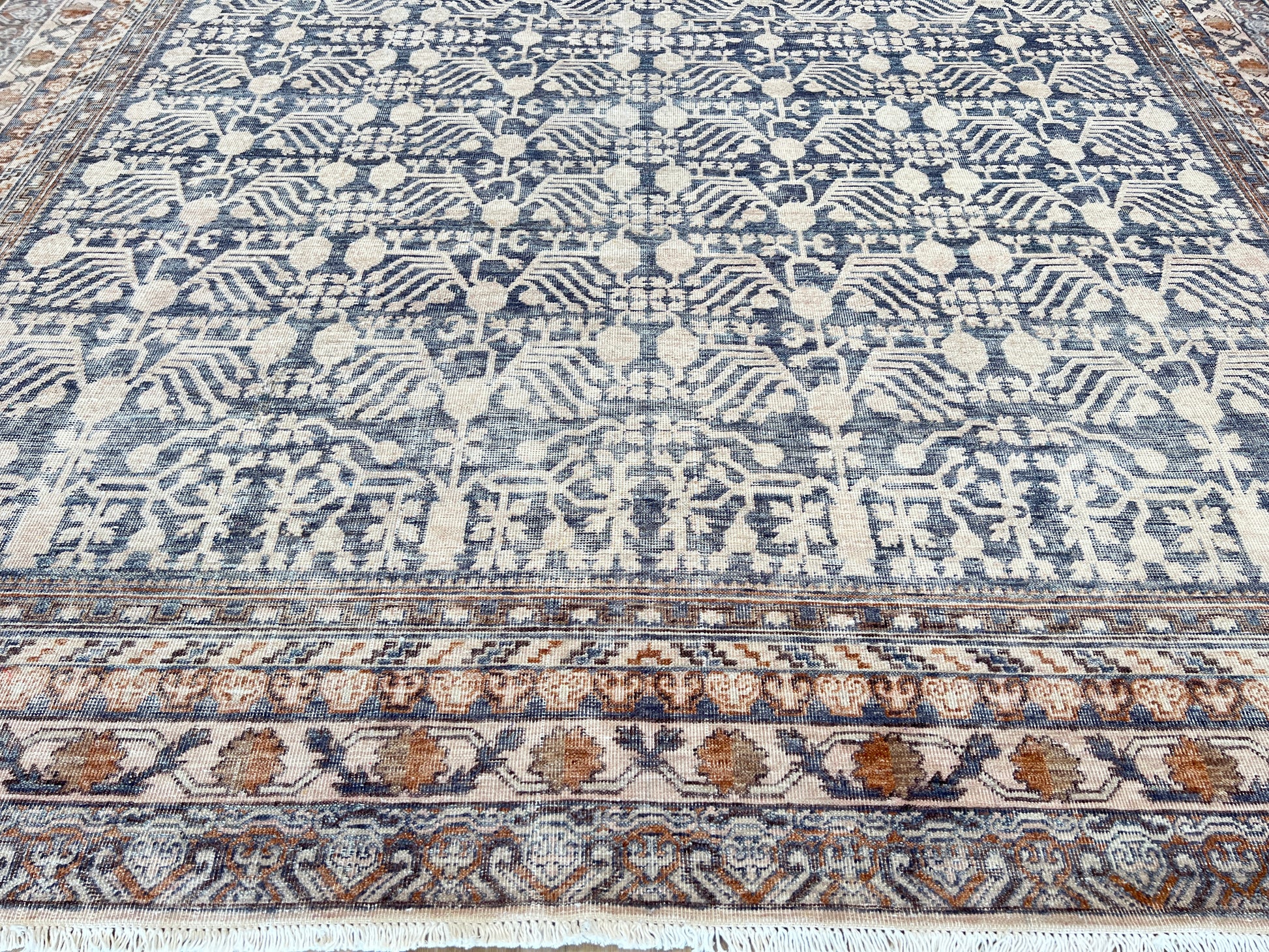 Vintage Look Khotan 8'1"x10'1" Area Rug