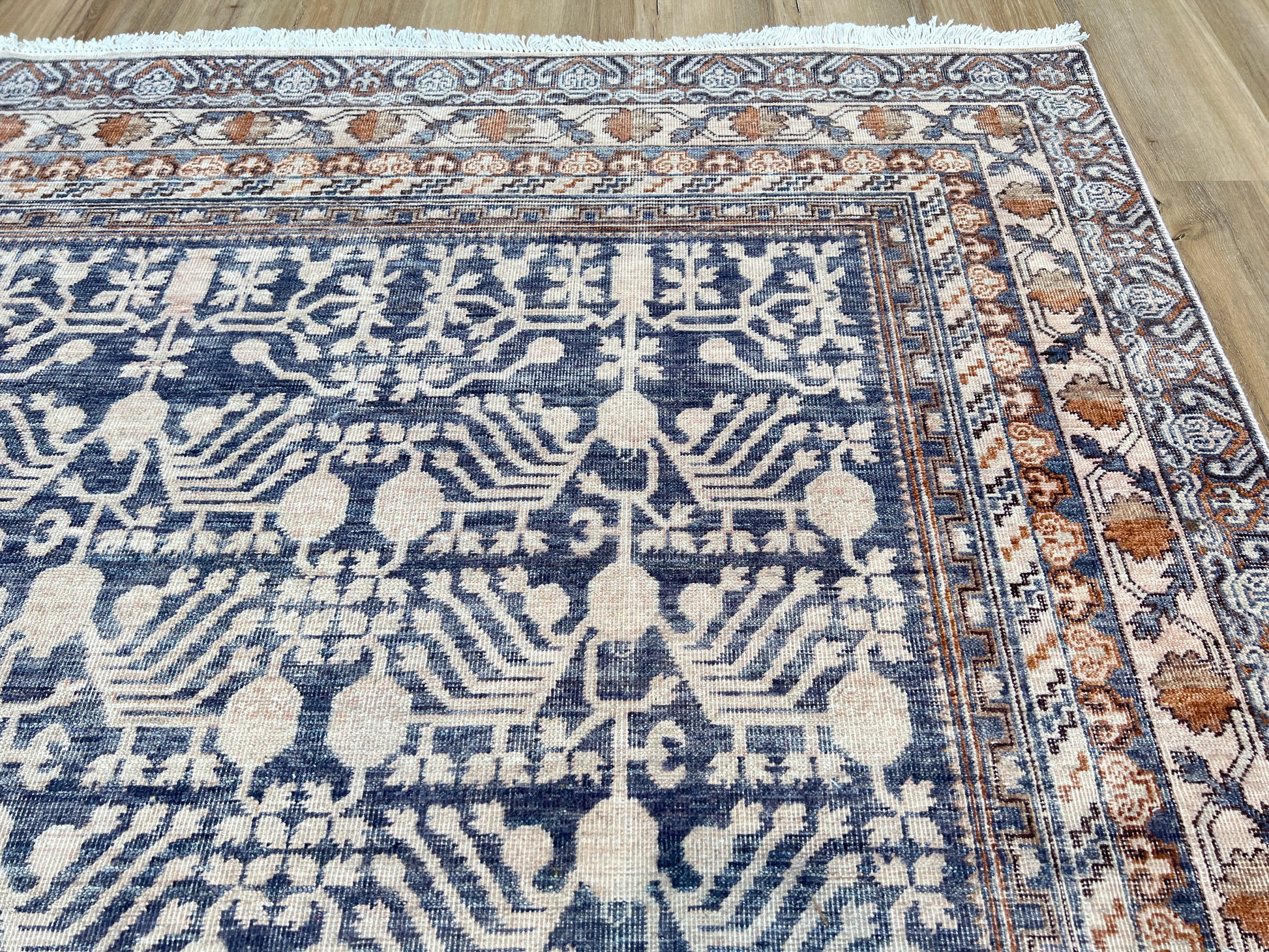 Vintage Look Khotan 8'1"x10'1" Area Rug