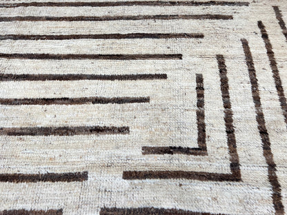 Moroccan Style 9'11"x13'6" Area Rug