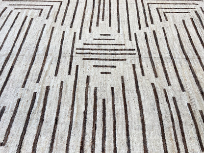 Moroccan Style 9'11"x13'6" Area Rug