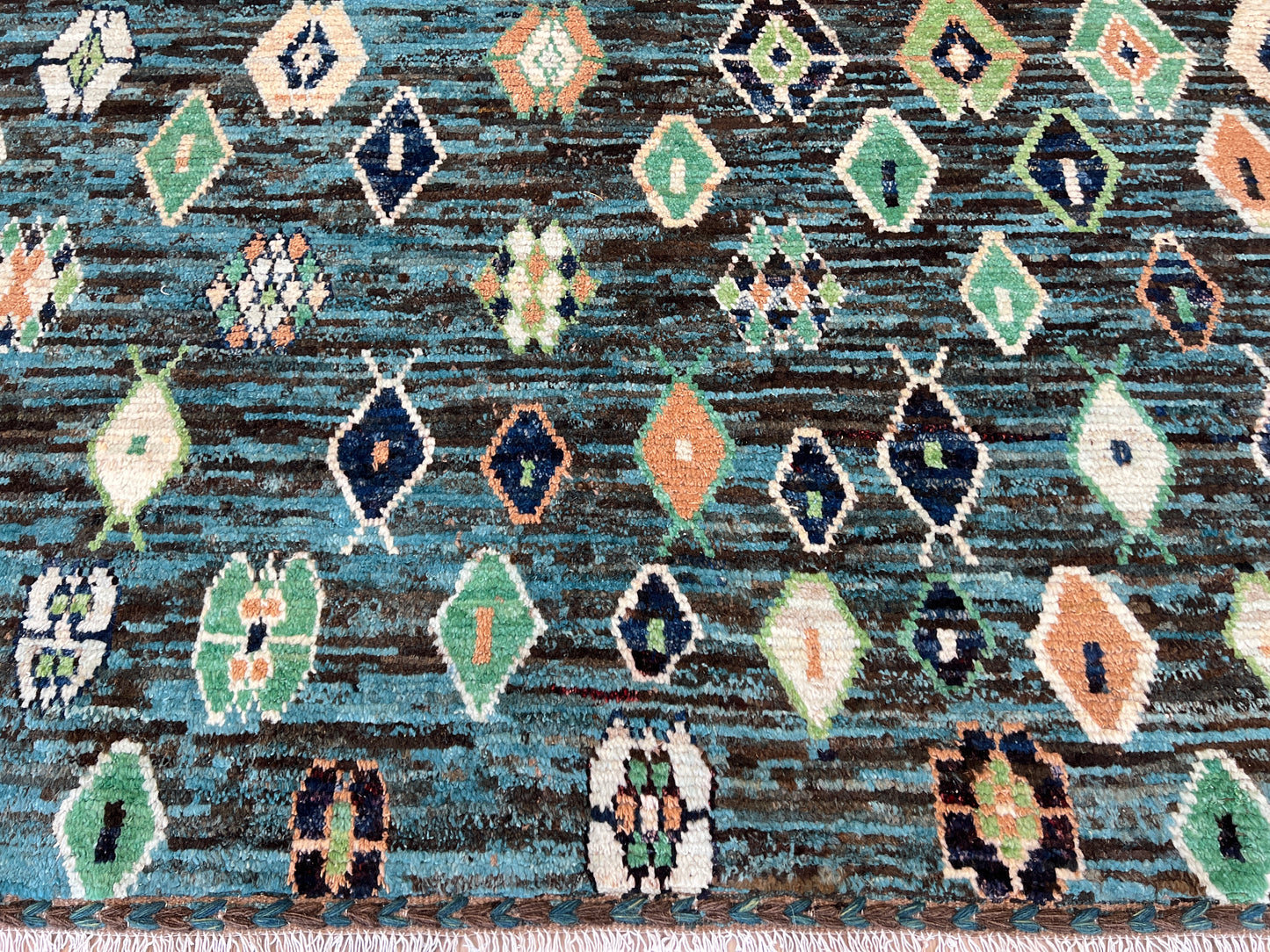 Moroccan Style 6'6"x9'6" Area Rug