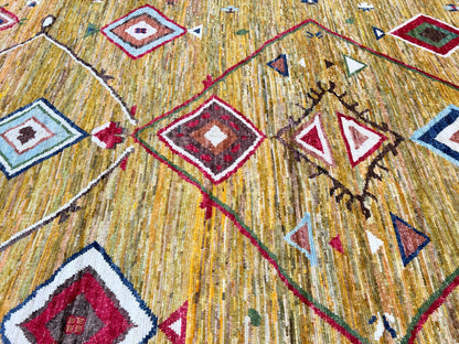 Moroccan Style 9'8"x13'7" Area Rug