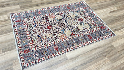 Transitional Bijar 4'0"x5'11" Area Rug